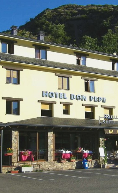 Fachada Hotel Don Pepe